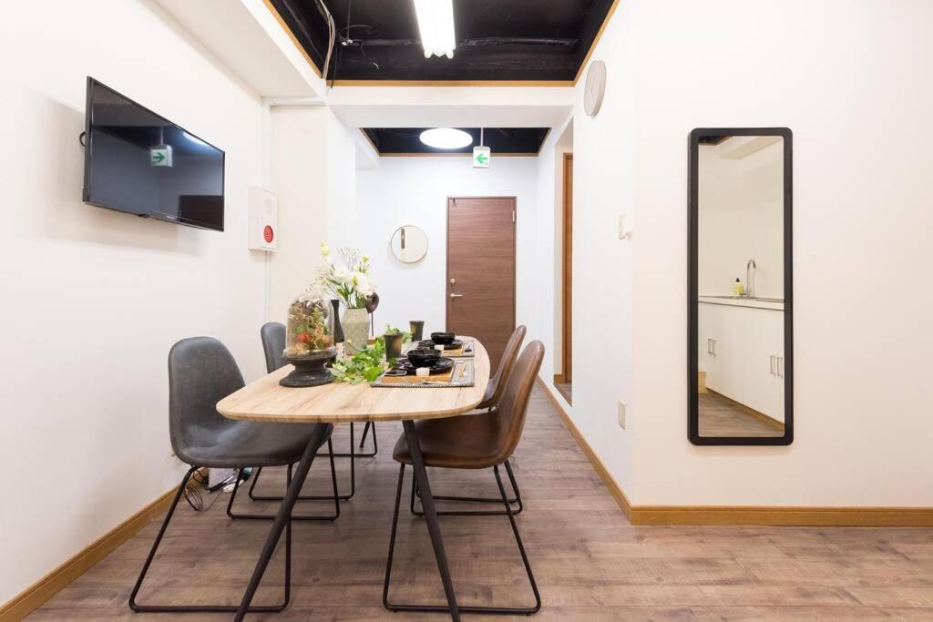 Tora Hotel Tokyo-Rikugienn 寅ホテル 六義園 A Ngoại thất bức ảnh