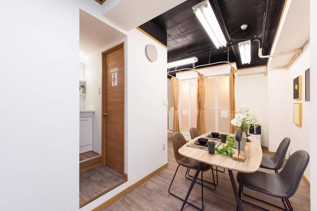 Tora Hotel Tokyo-Rikugienn 寅ホテル 六義園 A Ngoại thất bức ảnh