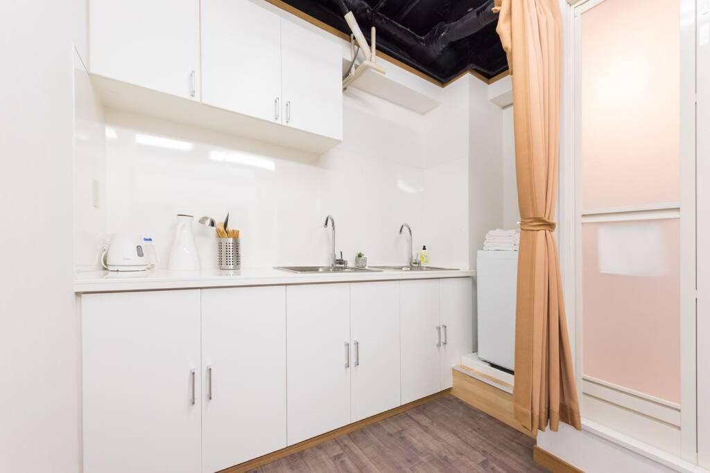 Tora Hotel Tokyo-Rikugienn 寅ホテル 六義園 A Ngoại thất bức ảnh