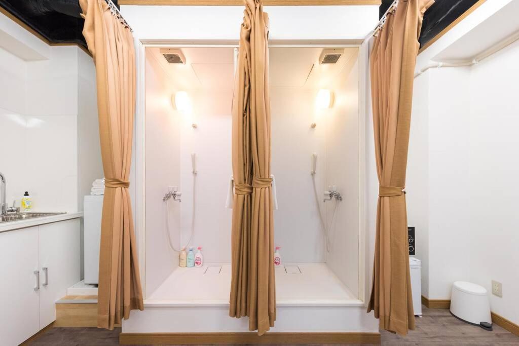Tora Hotel Tokyo-Rikugienn 寅ホテル 六義園 A Ngoại thất bức ảnh